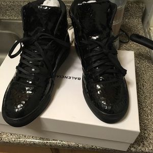 Balenciaga High top Sneakers